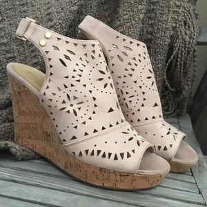 Marc Fisher wedges
